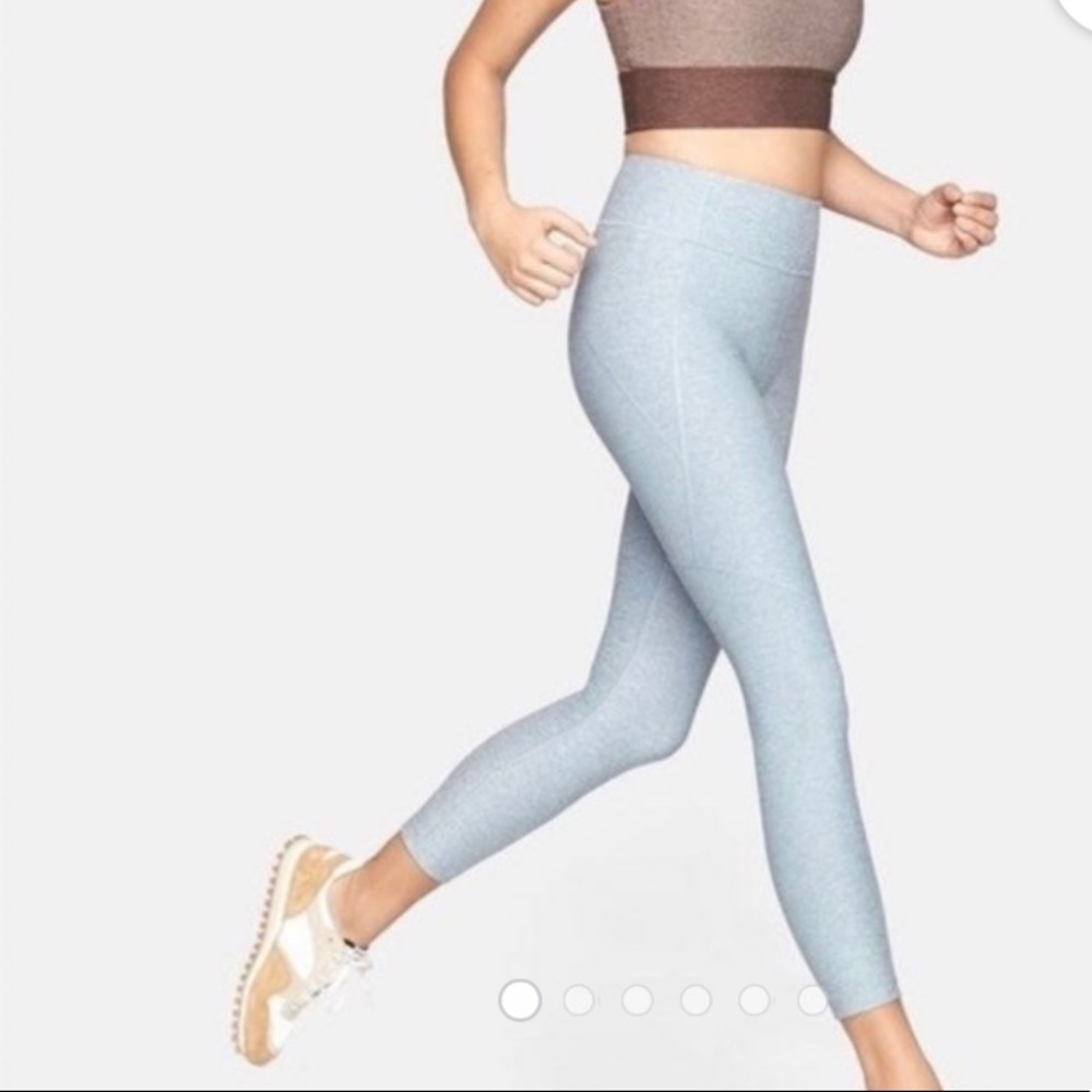 Outdoor Voices 3/4 Warmup Leggings
Blue Quartz S